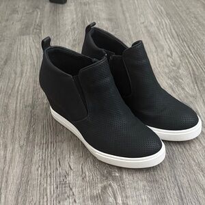 Susina Black Wedge Sneakers with White Sole